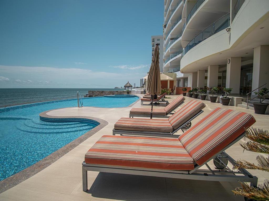 Solaria Oceanview With Pool 704 Mazatlan