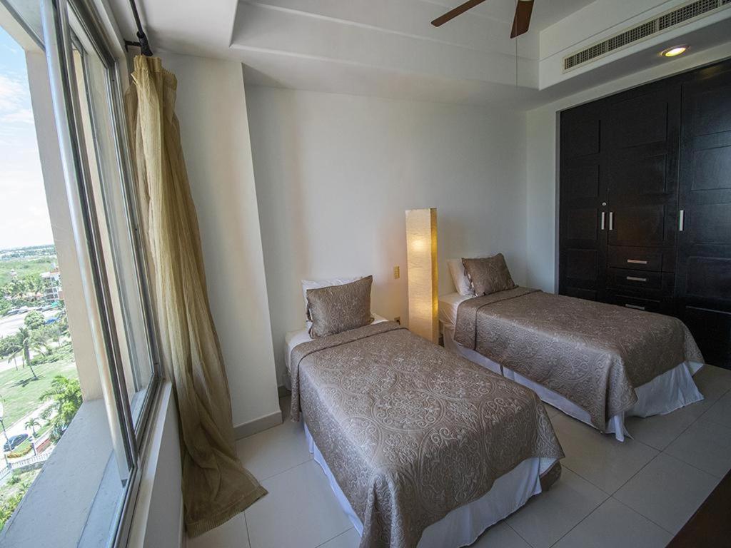 Solaria Oceanview With Pool 704 Apartment Mazatlan