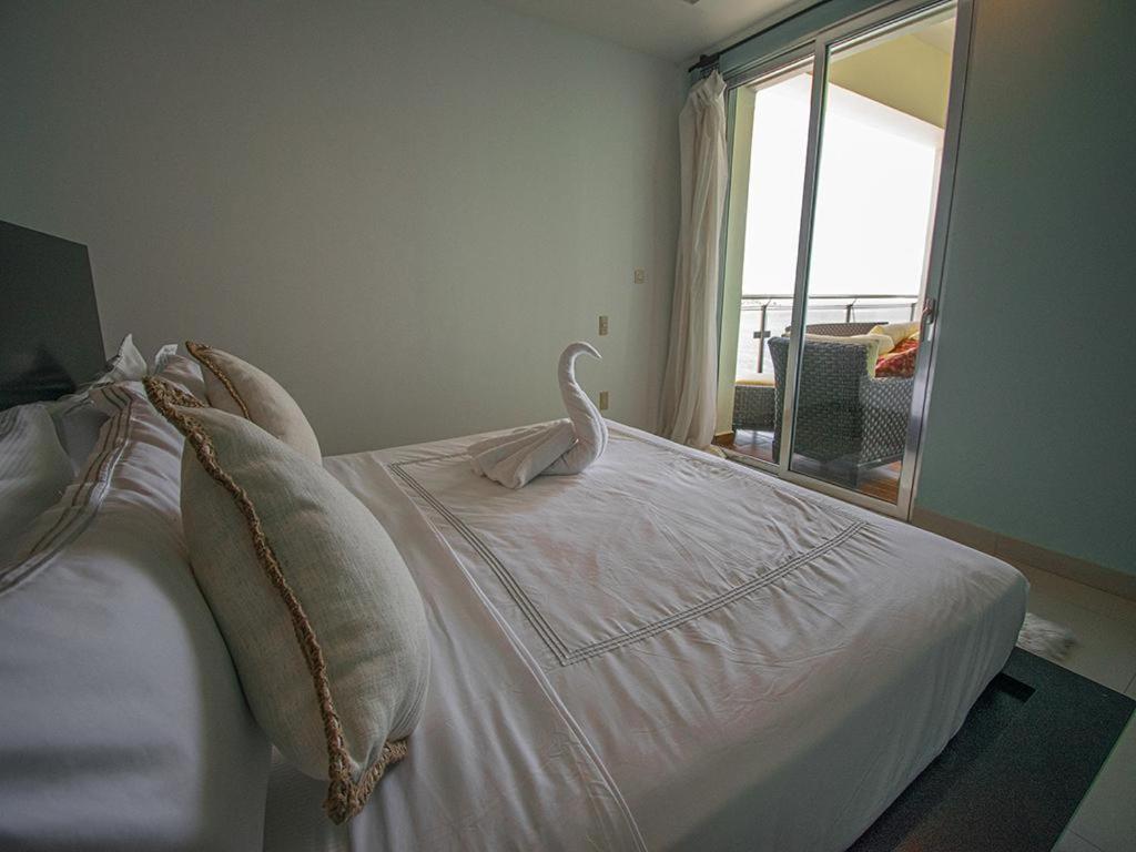 Solaria Oceanview With Pool 704 Mazatlan